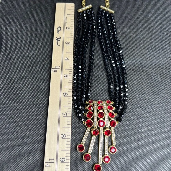 HEIDI DAUS "AN AFFAIR TO REMEMBER" 4 STRAND NECKLACE & EARRINGS SET Black & Red - Picture 5 of 14